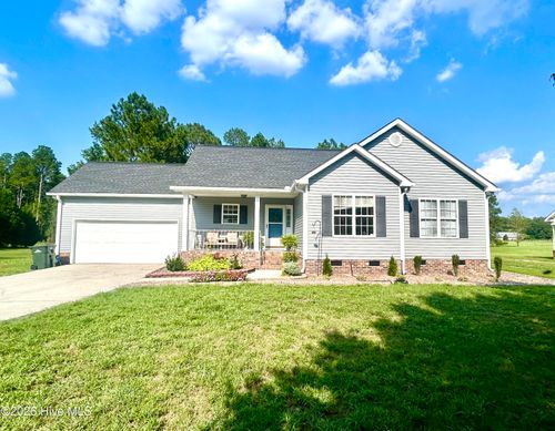 9361 Mcleod Rd, Laurinburg, NC, 28352-9575 | Card Image
