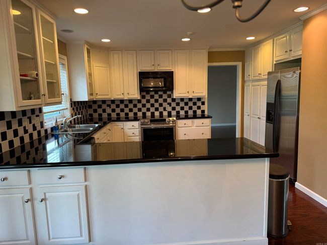 2025 Fairway St, House other with 4 bedrooms, 3 bathrooms and null parking in Stuttgart AR | Image 9