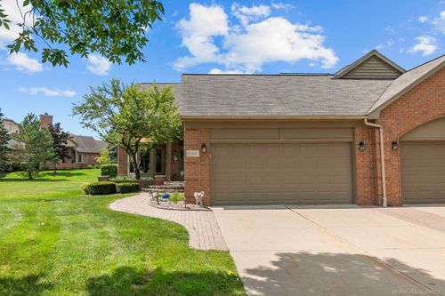 54651 Kingsley Ct, Shelby Township, MI, 48316-5601 | Card Image