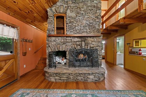 421 Twin Creeks, Blue Ridge, GA, 30513-3412 | Card Image