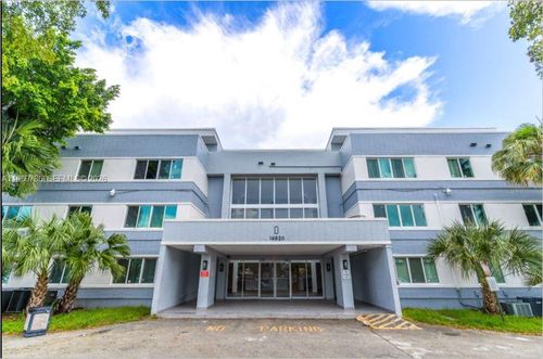 5-14820 Naranja Lakes Blvd, Homestead, FL, 33032-8338 | Card Image