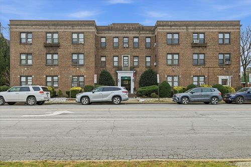 apt-1k-222 7th St, Garden City, NY, 11530-5790 | Card Image