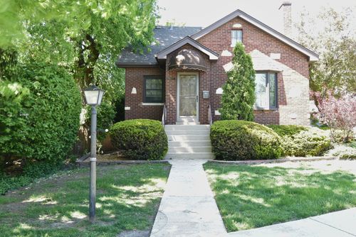 8502 Parkview Ave, Brookfield, IL, 60513-1729 | Card Image