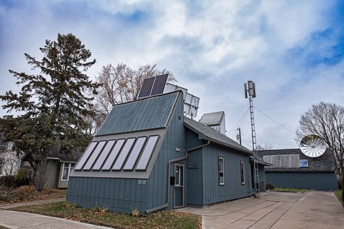 1010 W Wabasha St, Winona, MN, 55987-2668 | Card Image