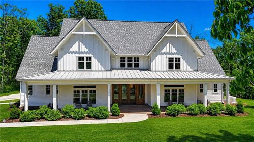 800 Garland Mountain Trl, Waleska, GA, 30183-2706 | Card Image