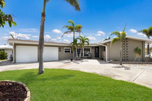 3715 101st St W, BRADENTON, FL, 34210-1204 | Card Image