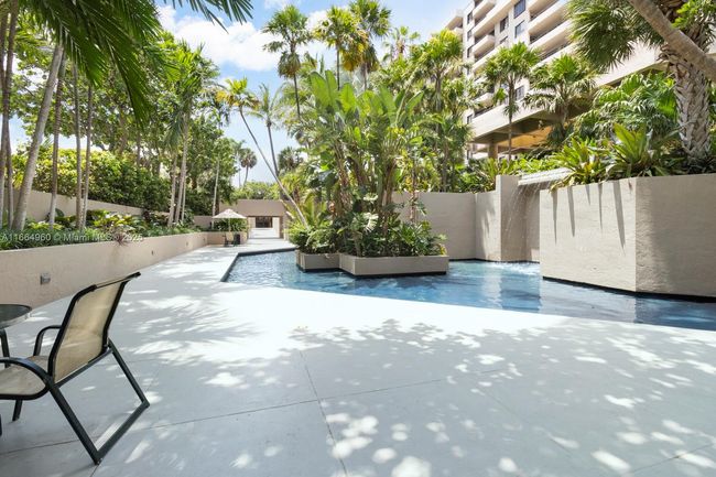APT-174 - 201 Crandon Blvd, Townhouse with 4 bedrooms, 7 bathrooms and null parking in Key Biscayne FL | Image 58