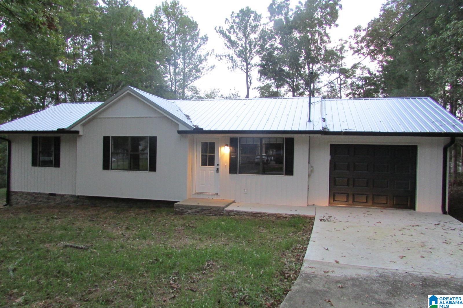 Boozer Dr, Jacksonville, AL 36265