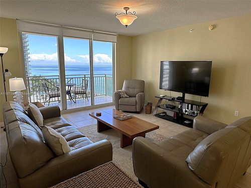 apt-1010-2080 S Ocean Dr, Hallandale Beach, FL, 33009-6682 | Card Image