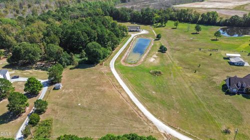 700 Mann Rd, Coats, NC, 27521-8133 | Card Image