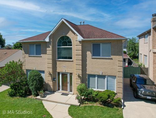 7940 N Oketo Ave, Niles, IL, 60714-2938 | Card Image