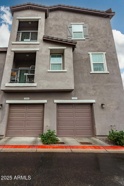 2207 E Hidalgo Ave, Phoenix, AZ, 85040-5401 | Card Image