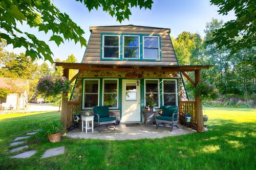 2374 E Cabin Cir, Makinen, MN, 55763-8051 | Card Image
