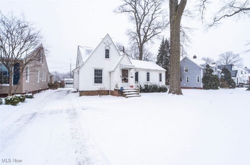 14604 Roxboro Ave, Cleveland, OH, 44111-1333 | Card Image