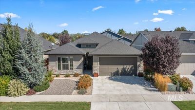 6758 S Kirra Ave, House other with 3 bedrooms, 2 bathrooms and 2 parking in Boise ID | Image 1