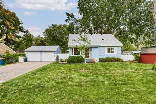1825 2nd St, White Bear Lake, MN, 55110-3104 | Card Image