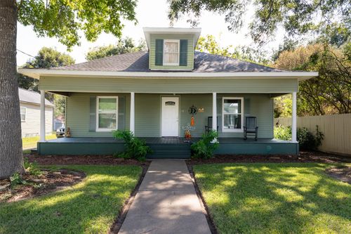 404 E Alabama St, Wharton, TX, 77488-4033 | Card Image