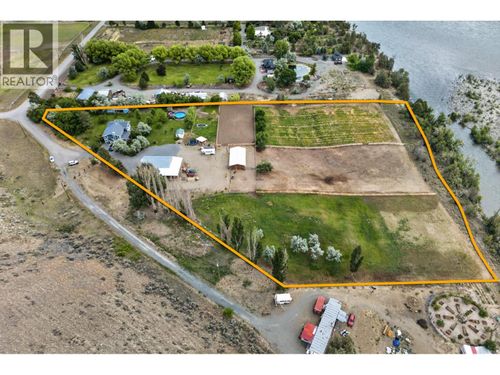 1260 Thompson Crt, Walhachin, BC, V0K2J0 | Card Image