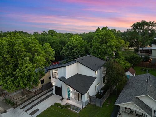 1-1615 Holly St, Austin, TX, 78702-5421 | Card Image
