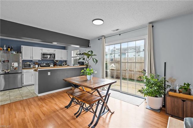 4592 Genoa Cir, House attached with 2 bedrooms, 3 bathrooms and null parking in Virginia Beach VA | Image 6