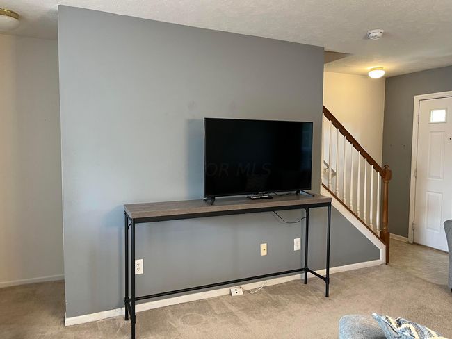 725 Lazelle Rd, Condo with 1 bedrooms, 2 bathrooms and null parking in Westerville OH | Image 8