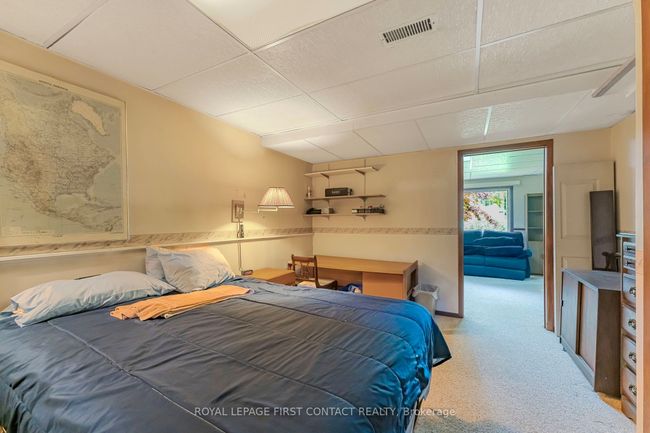 21 Pooles Rd, House other with 4 bedrooms, 3 bathrooms and 6 parking in Midhurst ON | Image 25
