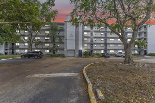 apt-208-8560 N Sherman Cir, Miramar, FL, 33025-2161 | Card Image