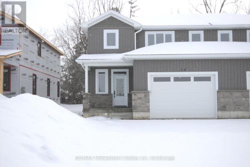 14 Roberts Street N, Huron East (Seaforth), ON, N0G1B0 | Card Image