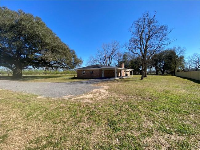 8960 Grand Bay Wilmer Rd S, House other with 4 bedrooms, 3 bathrooms and null parking in Grand Bay AL | Image 29