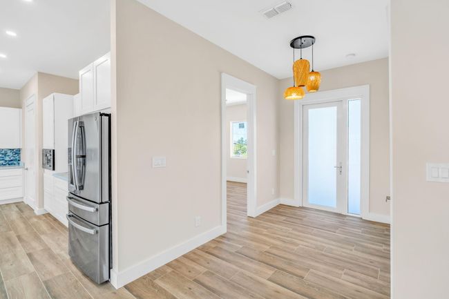 Foyer | Image 23
