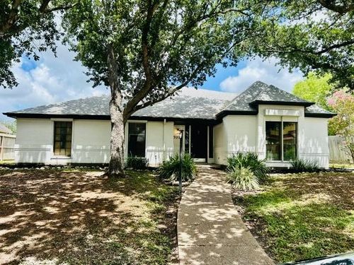 7013 Chiswick Dr, Corpus Christi, TX, 78413-5322 | Card Image