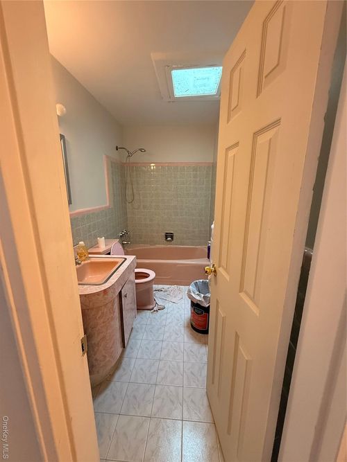 6112 70th St, Middle Village, NY, 11379-1212 | Card Image