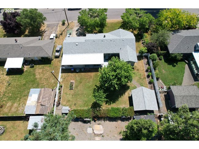 131 Mountain View Ave, House other with 3 bedrooms, 2 bathrooms and 2 parking in Myrtle Creek OR | Image 24