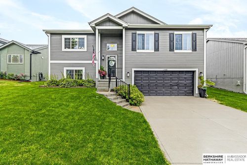 13928 Iowa St, Omaha, NE, 68142-2162 | Card Image