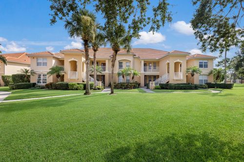 unit-202-7187 Boca Grove Pl, LAKEWOOD RANCH, FL, 34202-8968 | Card Image