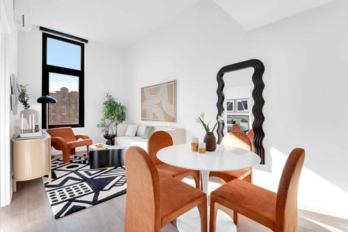 12-l-98-81 Queens Boulevard, New York City, NY, 11374 | Card Image