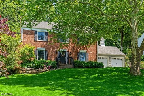 22 Ridge Dr, Berkeley Heights, NJ, 07922-2110 | Card Image