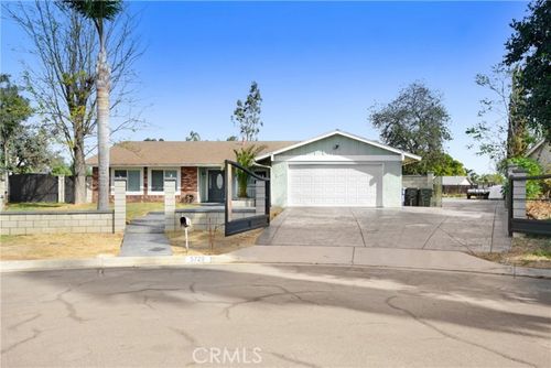  Polaris Court, Jurupa Valley, CA, 91752 | Card Image