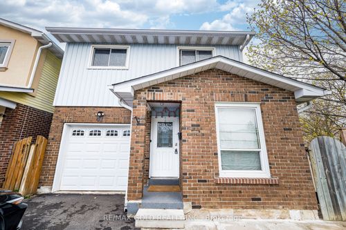 41 Simmons Blvd, Brampton, ON, L6V3V4 | Card Image