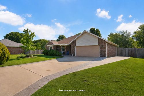606 Ryleigh Cir, Nixa, MO, 65714-8369 | Card Image