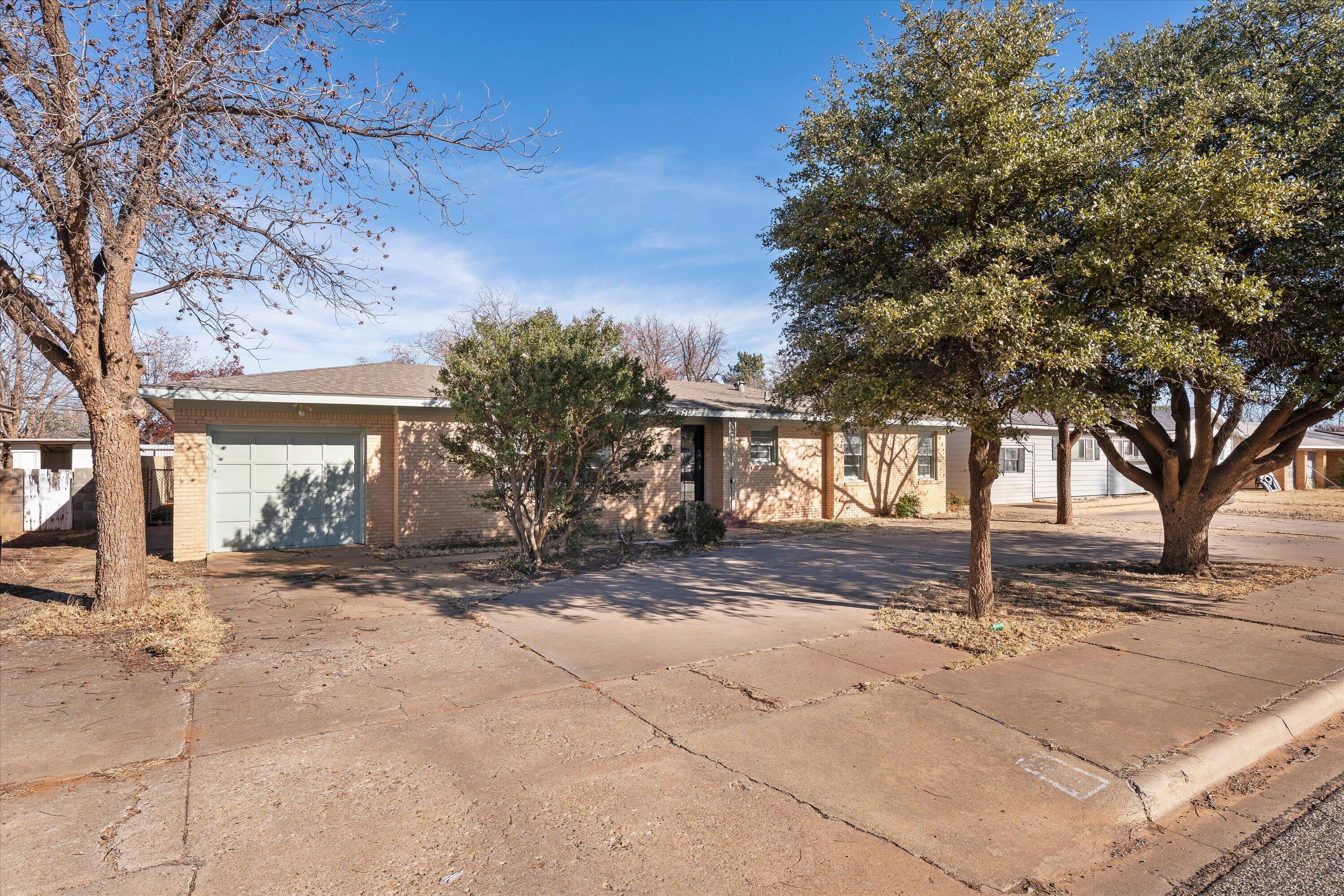 Residential in Brownfield 2