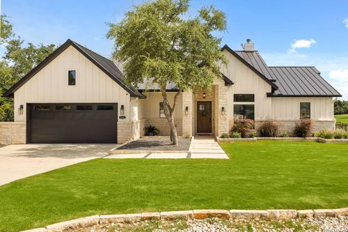 103 Clay Davis, Blanco, TX, 78606-6003 | Card Image