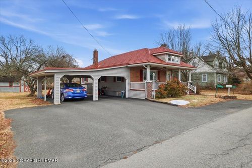 122-120-122 Leafy Greene St, Stroudsburg, PA, 18360-1179 | Card Image
