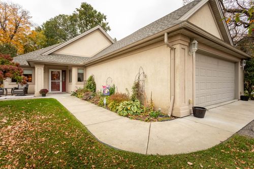 781 E Lake Geneva Rd Ne, Alexandria, MN, 56308-8190 | Card Image