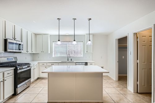 10229 Olivia Dr, Mckinney, TX, 75072-2898 | Card Image