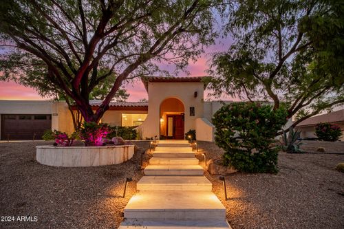9020 N 33rd Way, Phoenix, AZ, 85028-4906 | Card Image