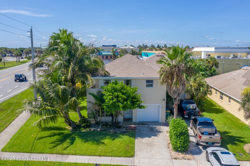 105109 Ocean View Ln, Indialantic, FL, 32903-2309 | Card Image
