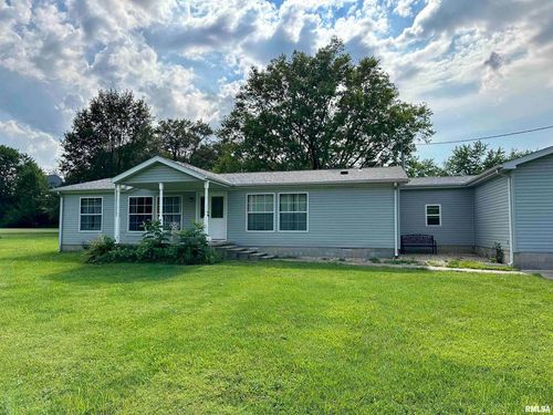 403 S Salem St, Kinmundy, IL, 62854-2079 | Card Image