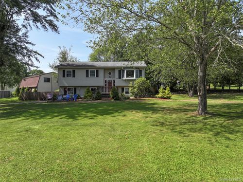 200 Cardinal Dr, Montgomery, NY, 12549-1732 | Card Image