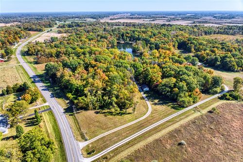 19220 E Terre Haute Road, Paris, IL, 61944 | Card Image